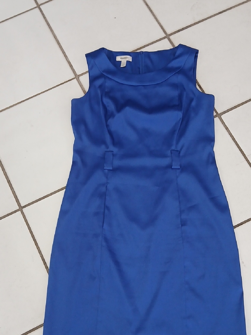 Sleek Sleeveless Sheath Dress in Royal Blue